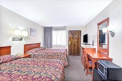 Vantage Point Inn - Woodland Hills