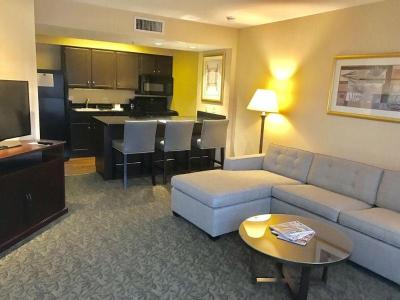 Chase Suite Brea