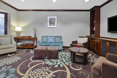 Staybridge Suites Lansing-Okemos