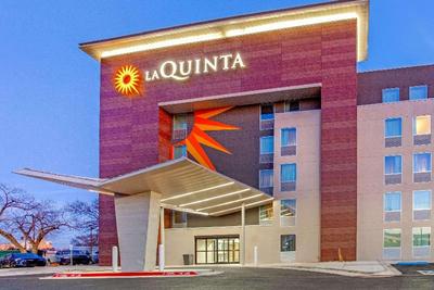 La Quinta Inn & Suites Lubbock West Medical Center