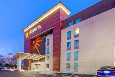 La Quinta Inn & Suites Lubbock West Medical Center