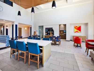 Holiday Inn Express & Suites Duncan
