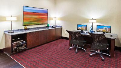 Holiday Inn Express & Suites Duncan