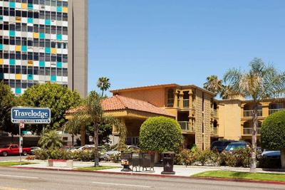 Travelodge by Wyndham Long Beach Convention Centr