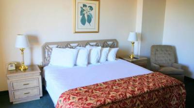 Island Inn