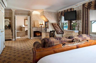 Dorymans Oceanfront Inn