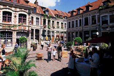 HOTEL DES REIGNAUX