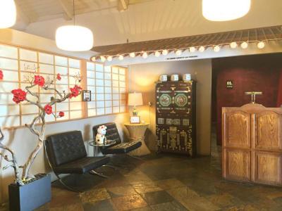 Mikado Hotel