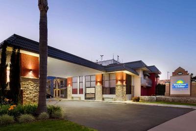 Days Inn by Wyndham Anaheim Disneyland