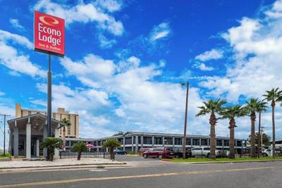 Econo Lodge Inn & Suites Laredo