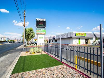 Siegel Slots and Suites
