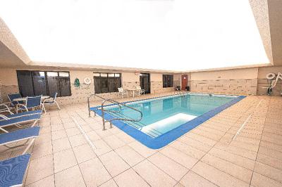 Holiday Inn Express Hotel & Suites East Lansing