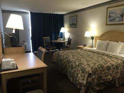 Glendale Express Hotel