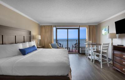 Caravelle Resort