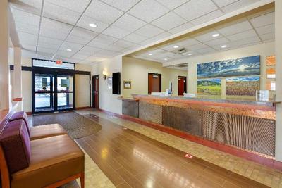 Best Western Golden Prairie Inn & Suites