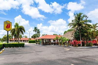 Super 8 by Wyndham Florida City/Homestead