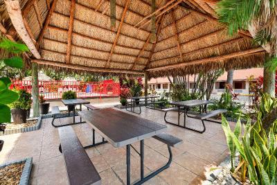 Super 8 by Wyndham Florida City/Homestead