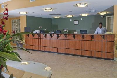 Bluegreen Vacations Horizon at 77th, an Ascend Res