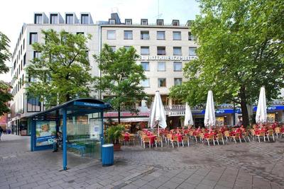 Rotkreuzplatz