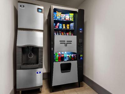 Country Inn & Suites by Radisson, Macon North, GA