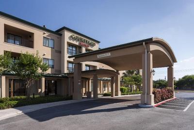 Courtyard Brownsville