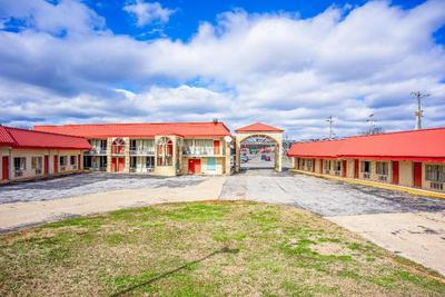 Ozark Junction Mountain View by OYO