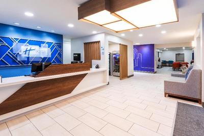 Holiday Inn Express Harvey-Marrero