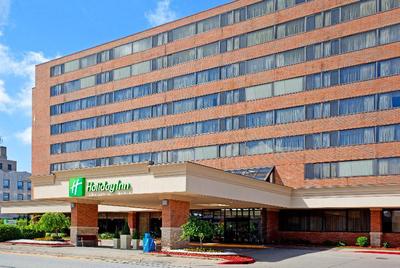Delta Hotel by Marriot Muskegon Downtown