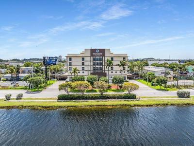 South River Suites