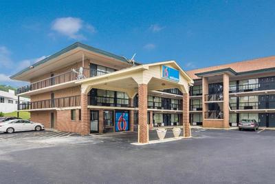 Travelodge Macon North