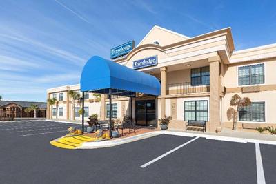 Travelodge by Wyndham Perry GA