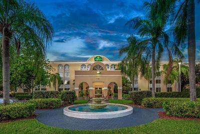 La Quinta Inn & Suites Miami Lakes