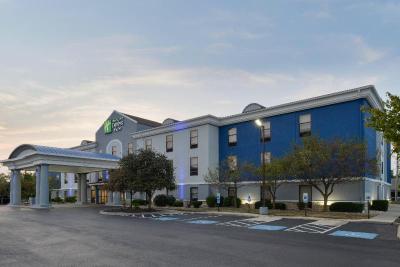 Holiday Inn Express & Suites Marysville
