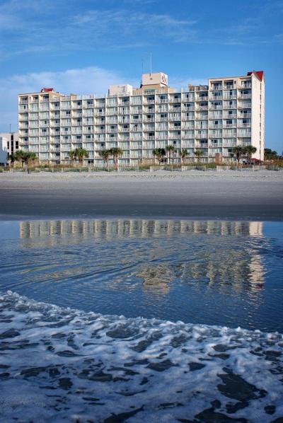Maritime Beach Club