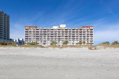 Maritime Beach Club