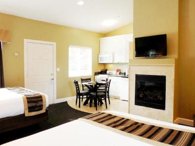 Sea Breeze Inn & Logde