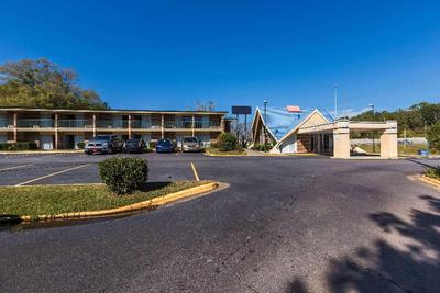 Super 8 by Wyndham Macon GA