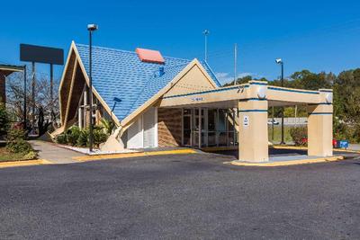 Super 8 by Wyndham Macon GA