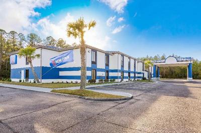 Deluxe Inn Moss Point