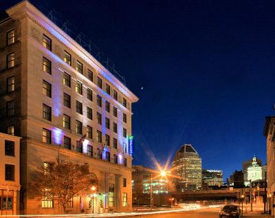 Holiday Inn Express Baltimore Downtown