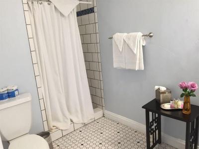 Beach Bungalows Inn & Suites