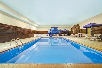 Blaine Town Inn & Suites