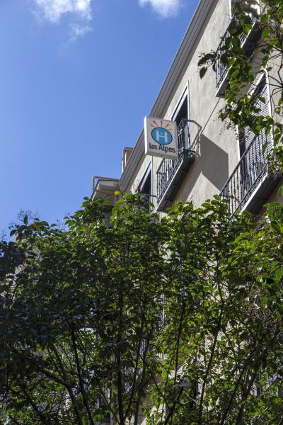 Hostal Los Alpes