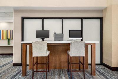 Holiday Inn Express & Suites Mobile West - I-10
