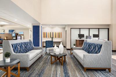 Holiday Inn Express & Suites Mobile West - I-10