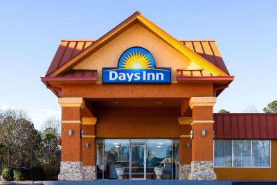 Days Inn by Wyndham Forsyth