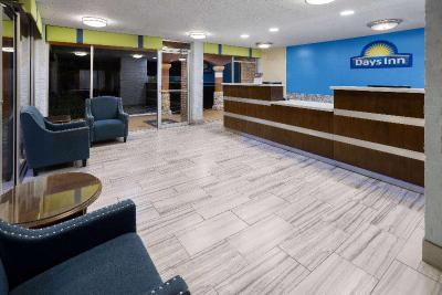 Days Inn by Wyndham Forsyth