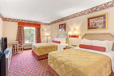 Ramada by Wyndham Murfreesboro