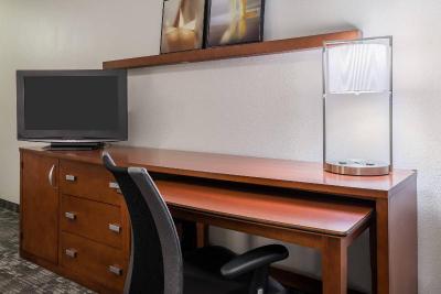 Courtyard by Marriott Mobile