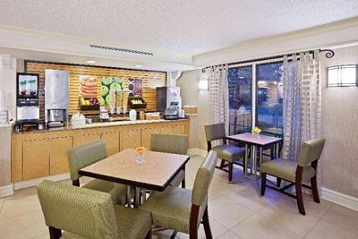 Sleep Inn & Suites Merrillville